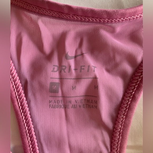 Nike Pro Sportsbra - Picture 3 of 4